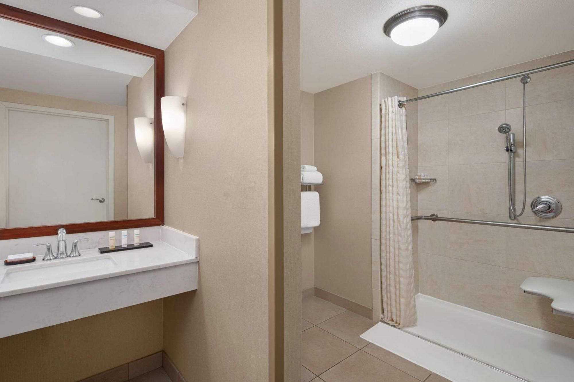 Embassy Suites By Hilton Fort Worth Downtown Dış mekan fotoğraf
